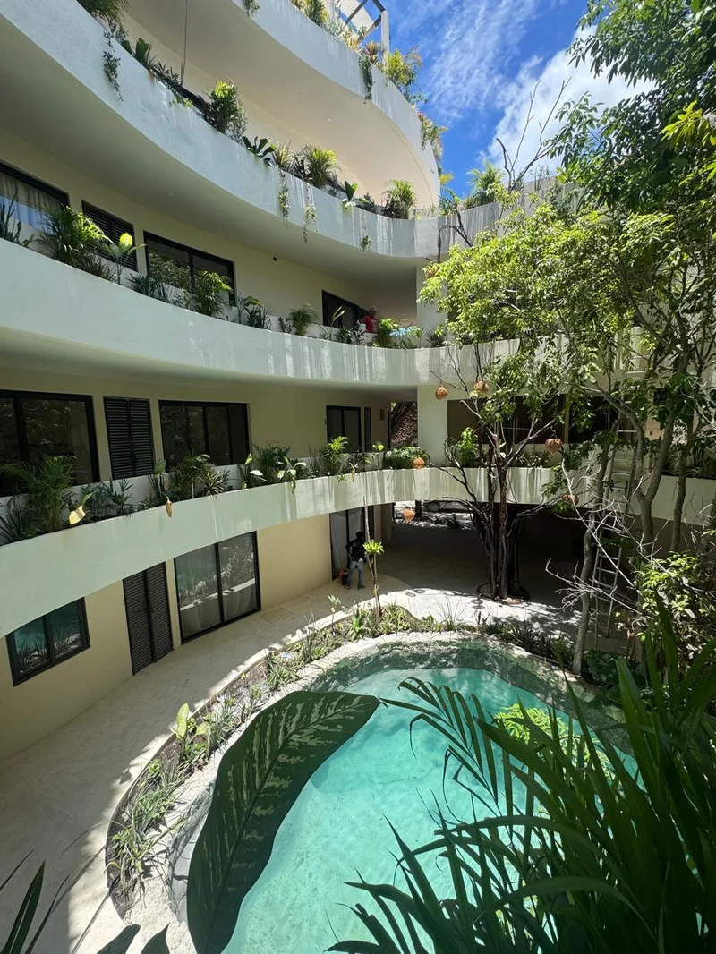 Image of Swimming Pool at TsOn, featuring Courtyard Pool, Modern Architecture.