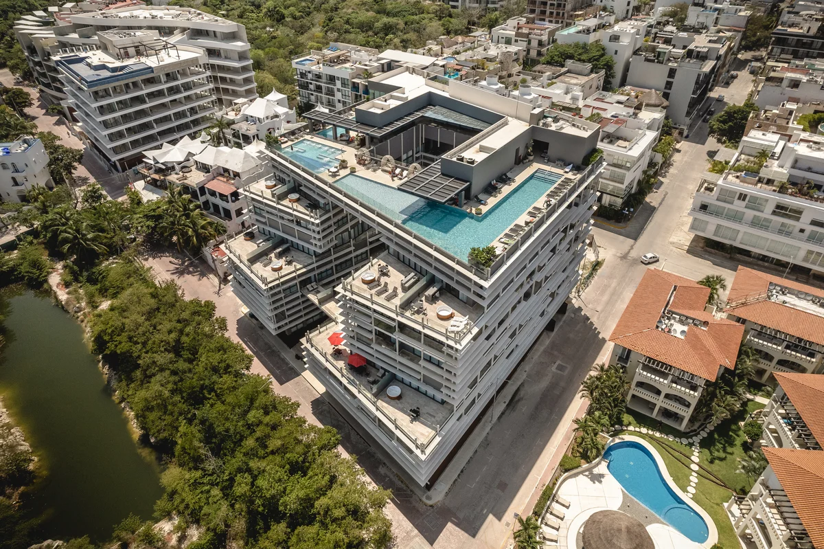 Image of Swimming Pool at Singular Dream, featuring Aerial View, Rooftop Pool.