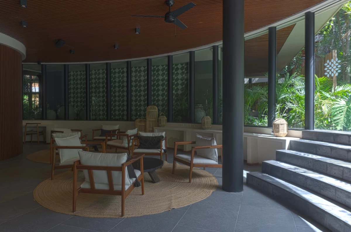 Image of Lounge at Miraluna, featuring Lounge Area, Modern Design.