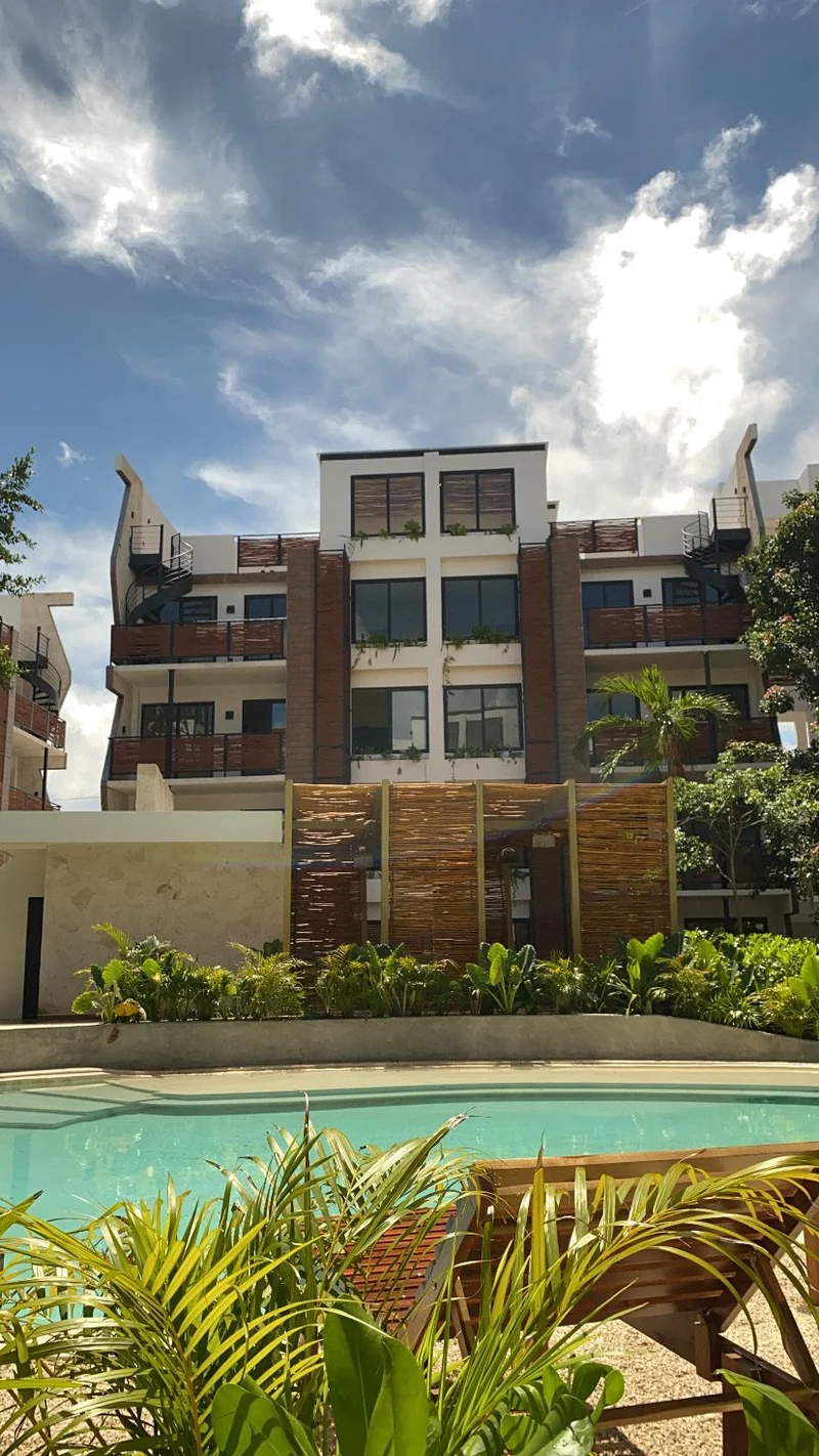 Image of Swimming Pool at Naia Naay, featuring Swimming Pool, Modern Architecture.