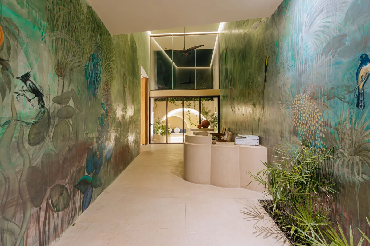 Image of Lobby at Bacab, featuring Designer Lobby, Artistic Mural.