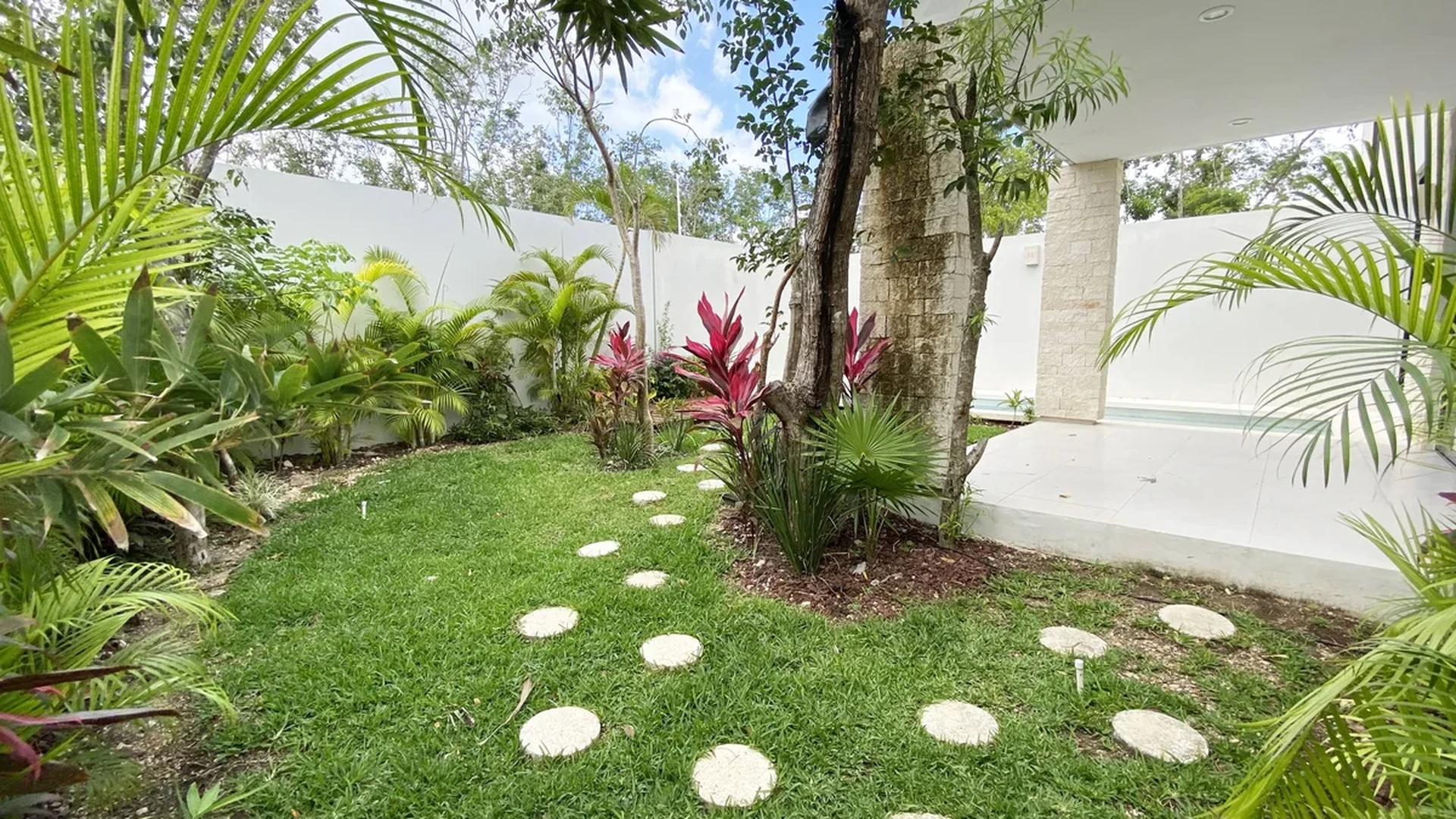 Image of Swimming Pool at Palmara, featuring Private Garden, Landscaped Yard.