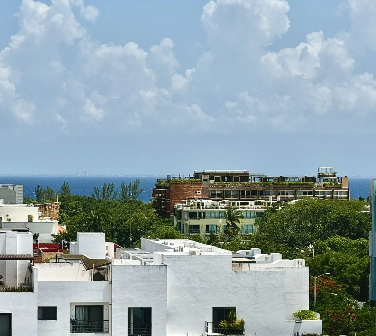 Image of Ocean View at Blu 38, featuring Ocean View, Cityscape View.