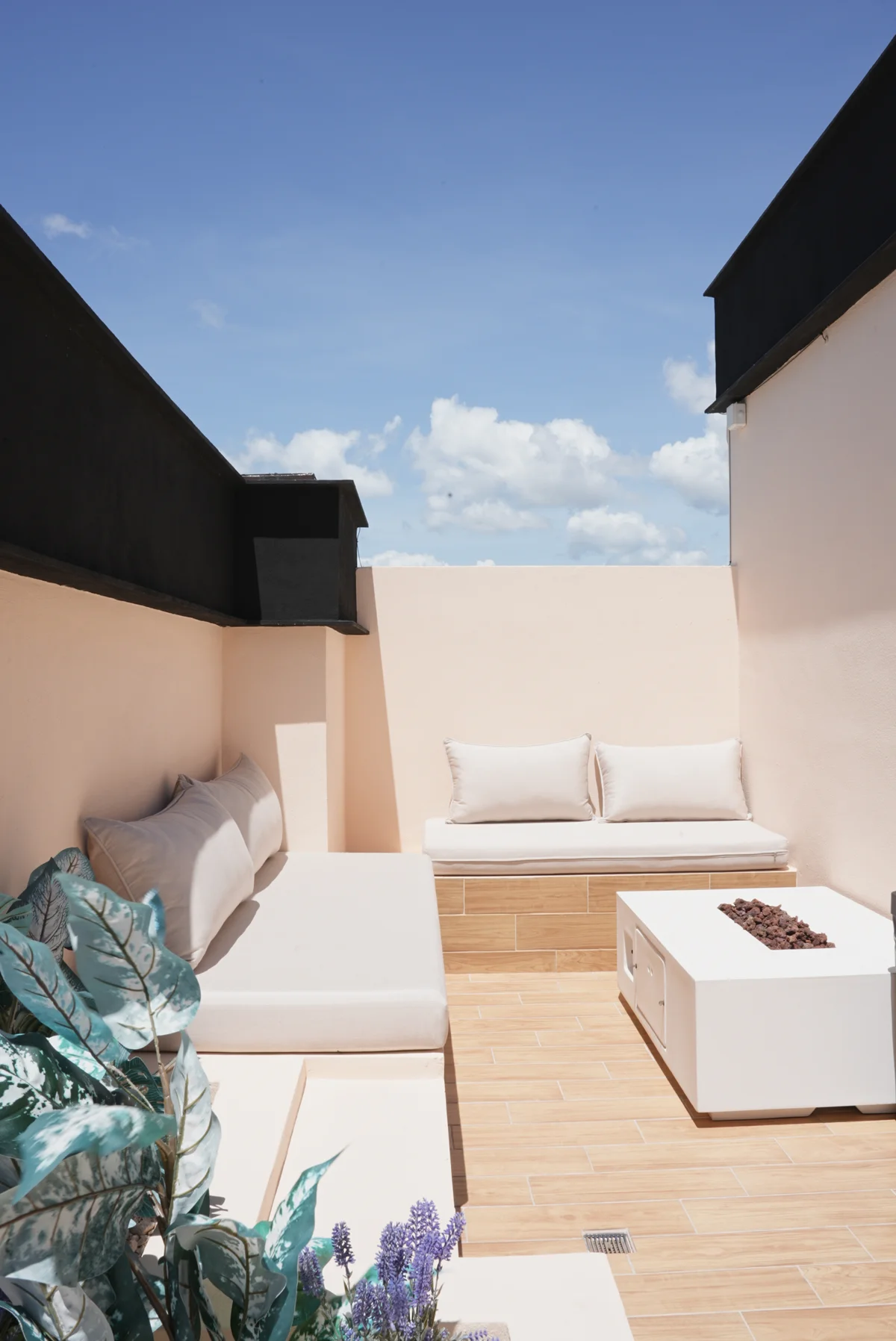 Image of Rooftop Terrace at Akasha, featuring Rooftop Terrace, Outdoor Lounge.