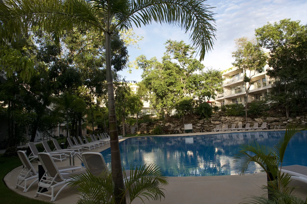 Image of Swimming Pool at The Leaf, featuring Swimming Pool, Resort Style Pool.