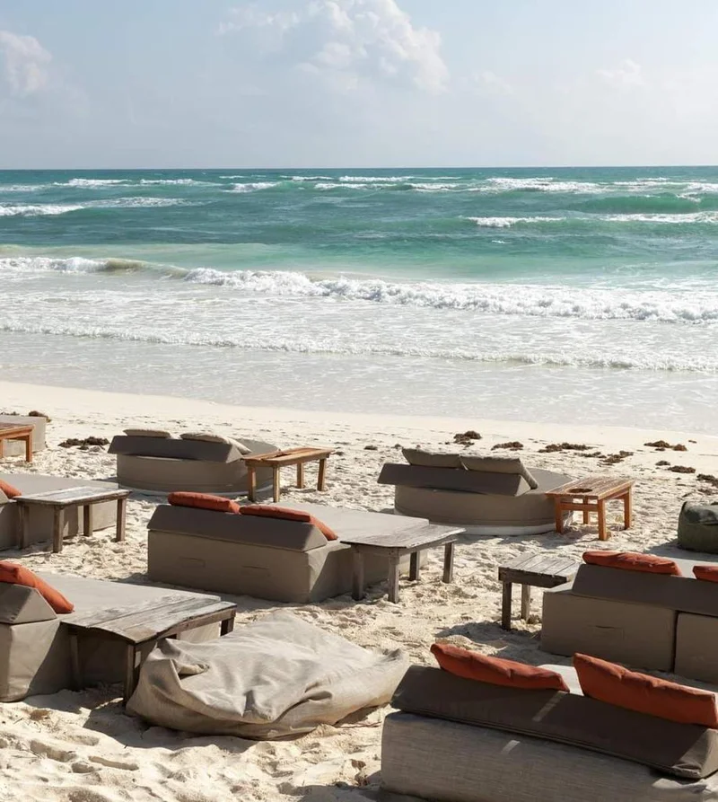 Image of Lounge at iX, featuring Beachfront Lounge, Ocean View.
