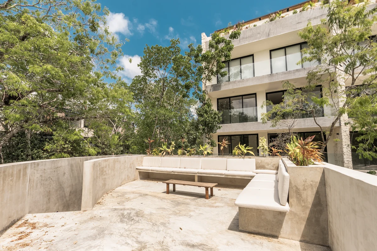 Image of Lounge at Monarca, featuring Outdoor Lounge, Modern Architecture.