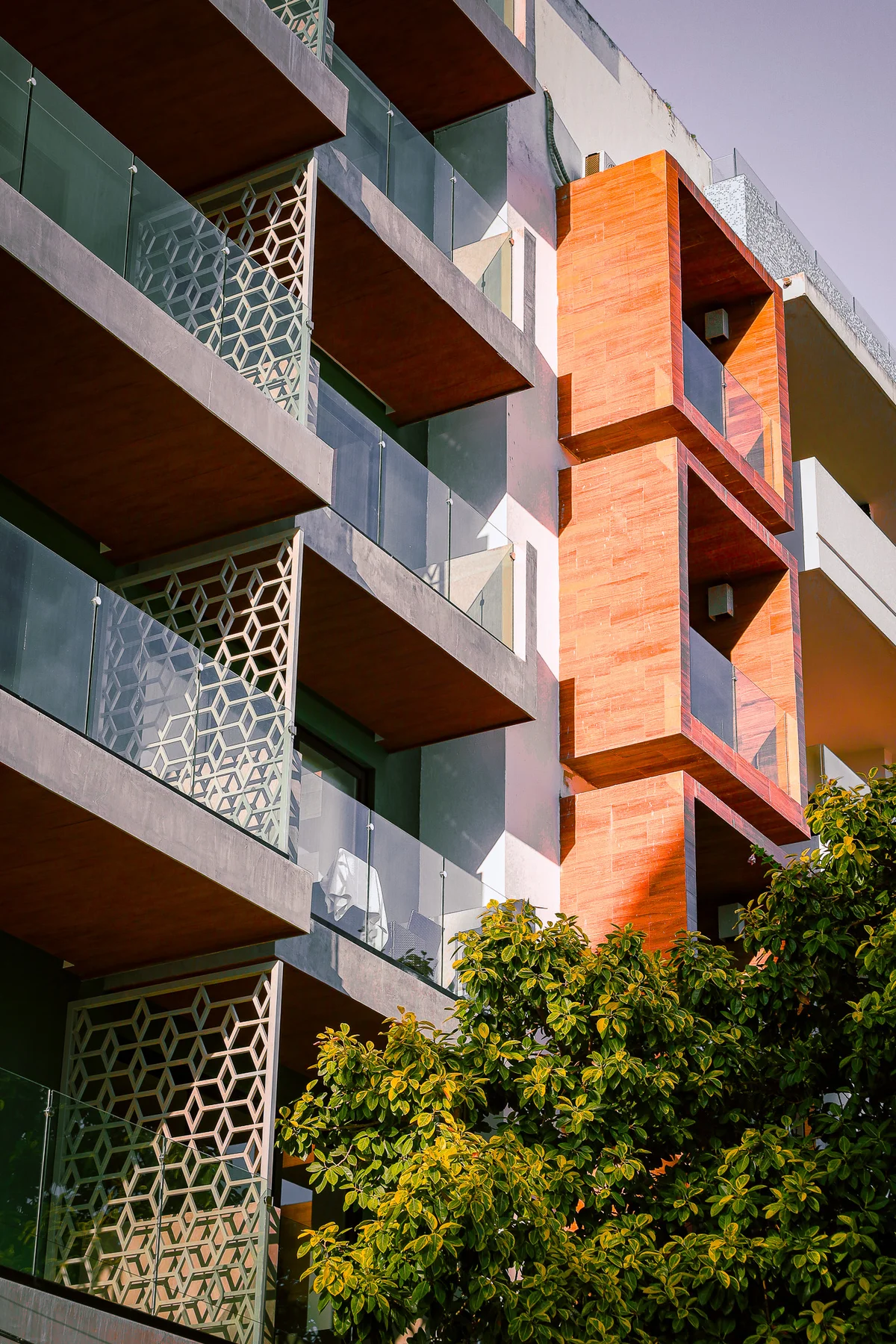 View of Modern Architecture at Duna, showcasing Residential Facade, Building Exterior.