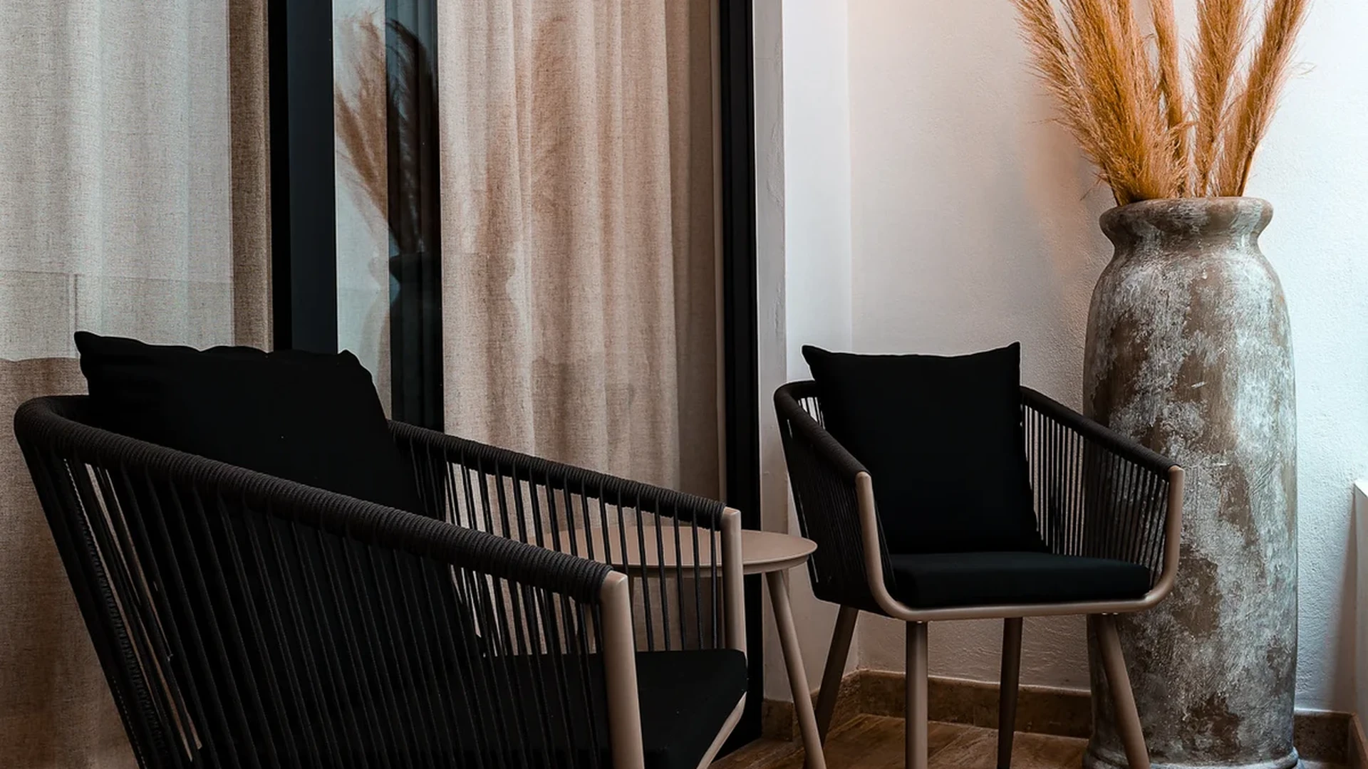 View of Balcony Seating at Duna, showcasing Outdoor Lounge Area, Private Terrace.