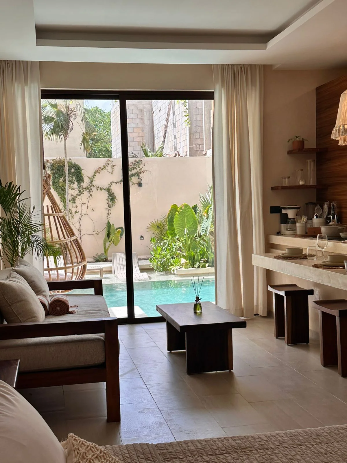 Image of Swimming Pool at Casa Makram, featuring Modern Living Room, Private Swimming Pool.