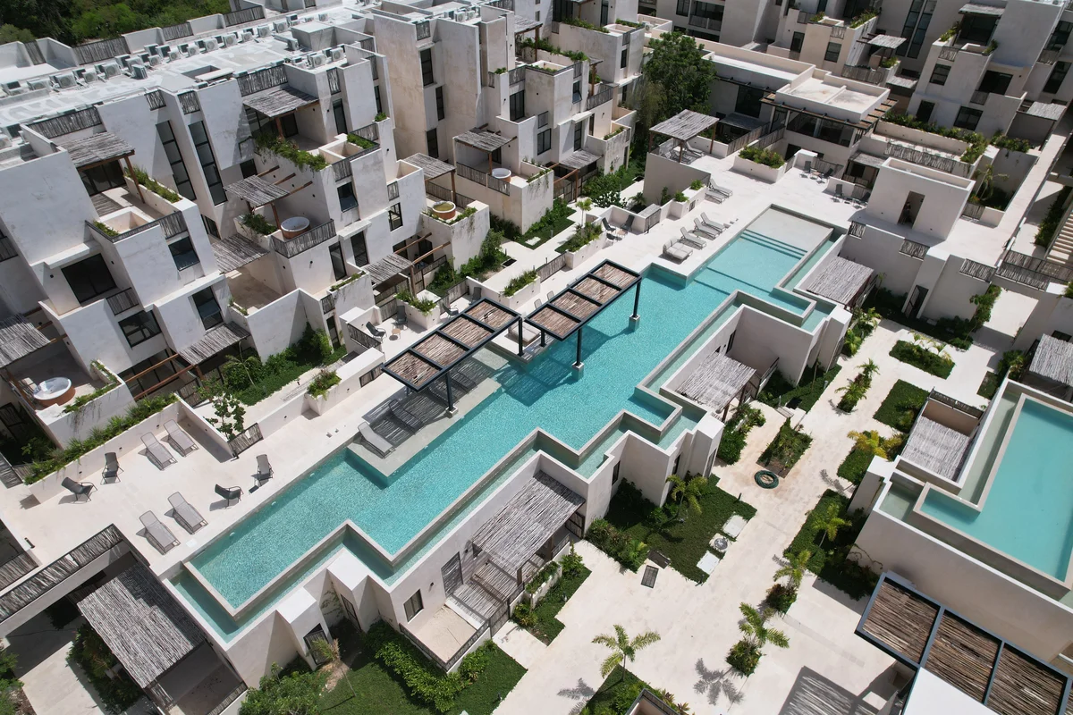Image of Swimming Pool at Gran Tulum, featuring Modern Architecture, Luxury Residences.