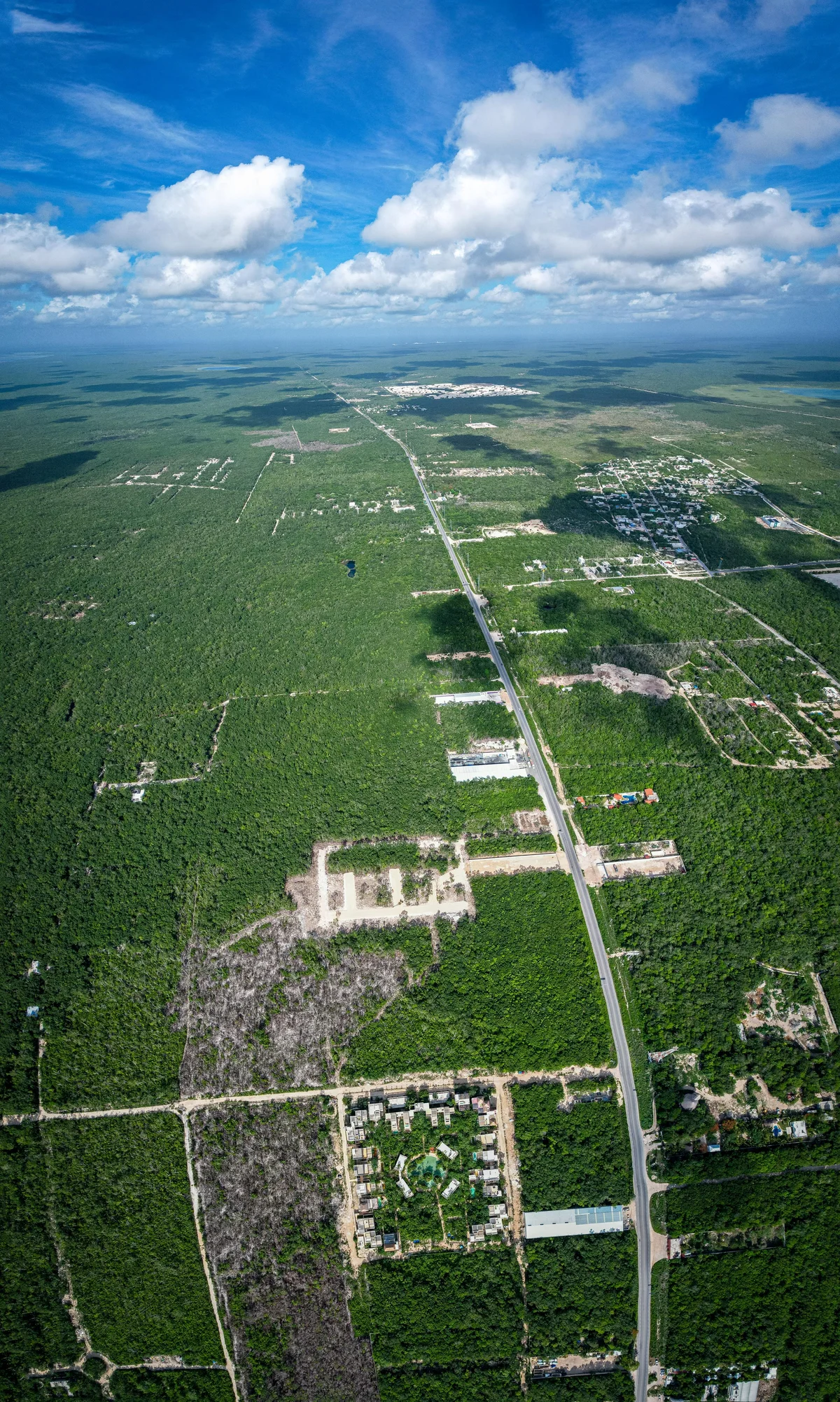 Image of Swimming Pool at Limas Tulum, featuring Aerial View, Residential Community.