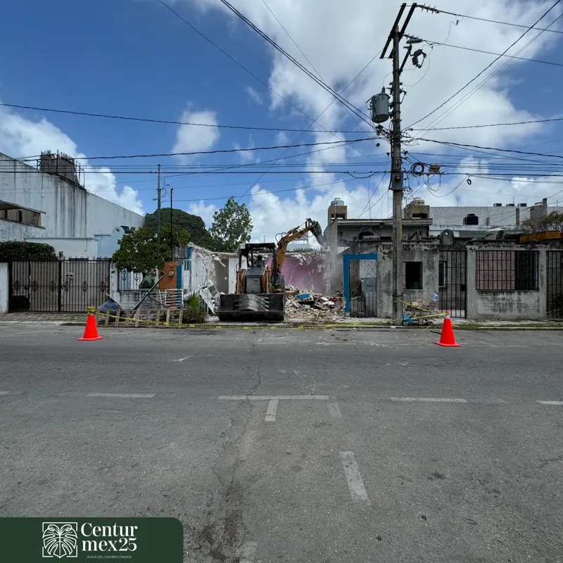 A three-panel collage illustrating the demolition progress for Centurmex 25. The first panel shows a building behind a black construction fence, the middle panel features an excavator actively demolishing the structure, and the final panel shows t...