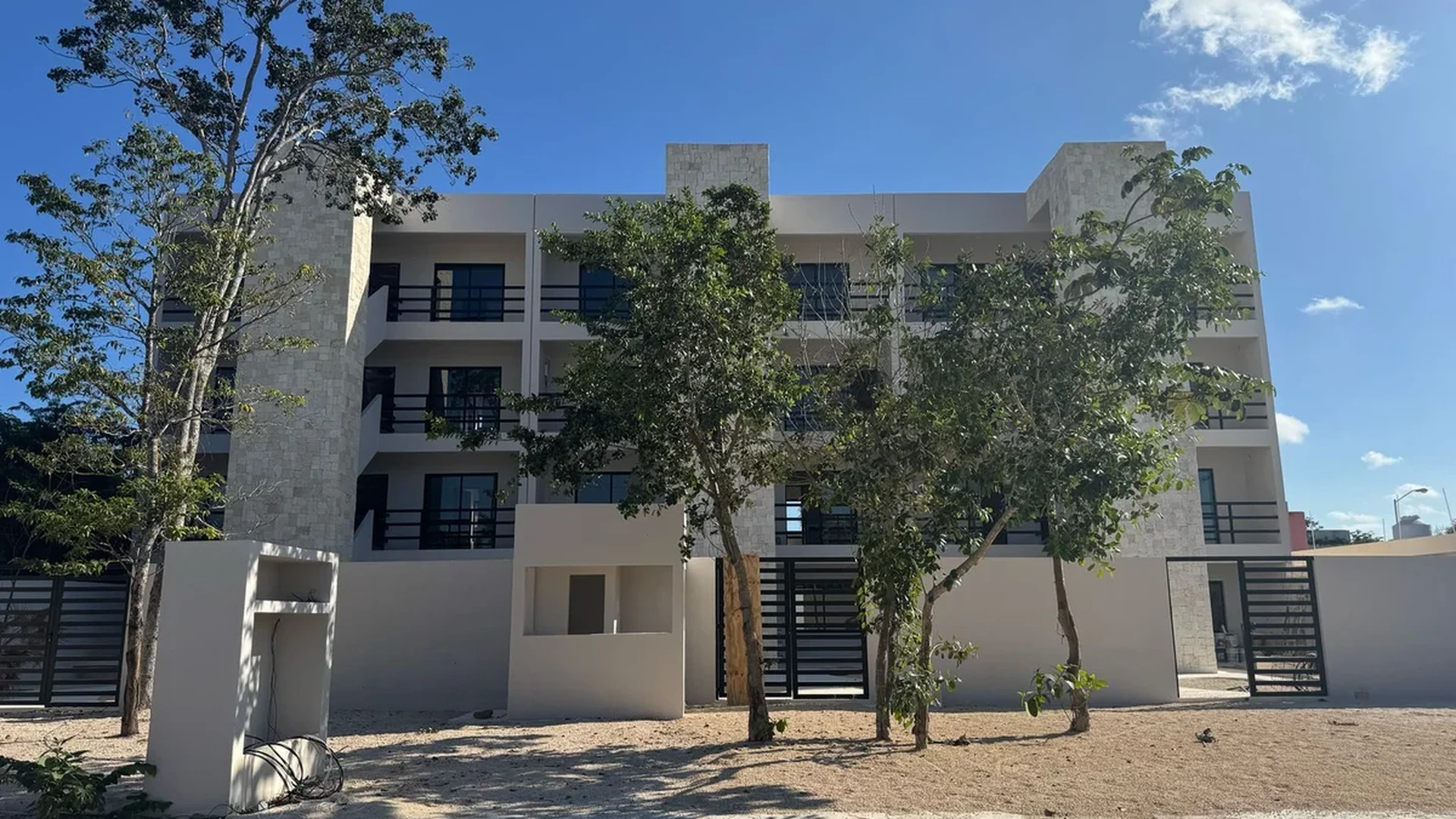 Image of Security at Zek Tulum, featuring Building Exterior, Residential Facade.