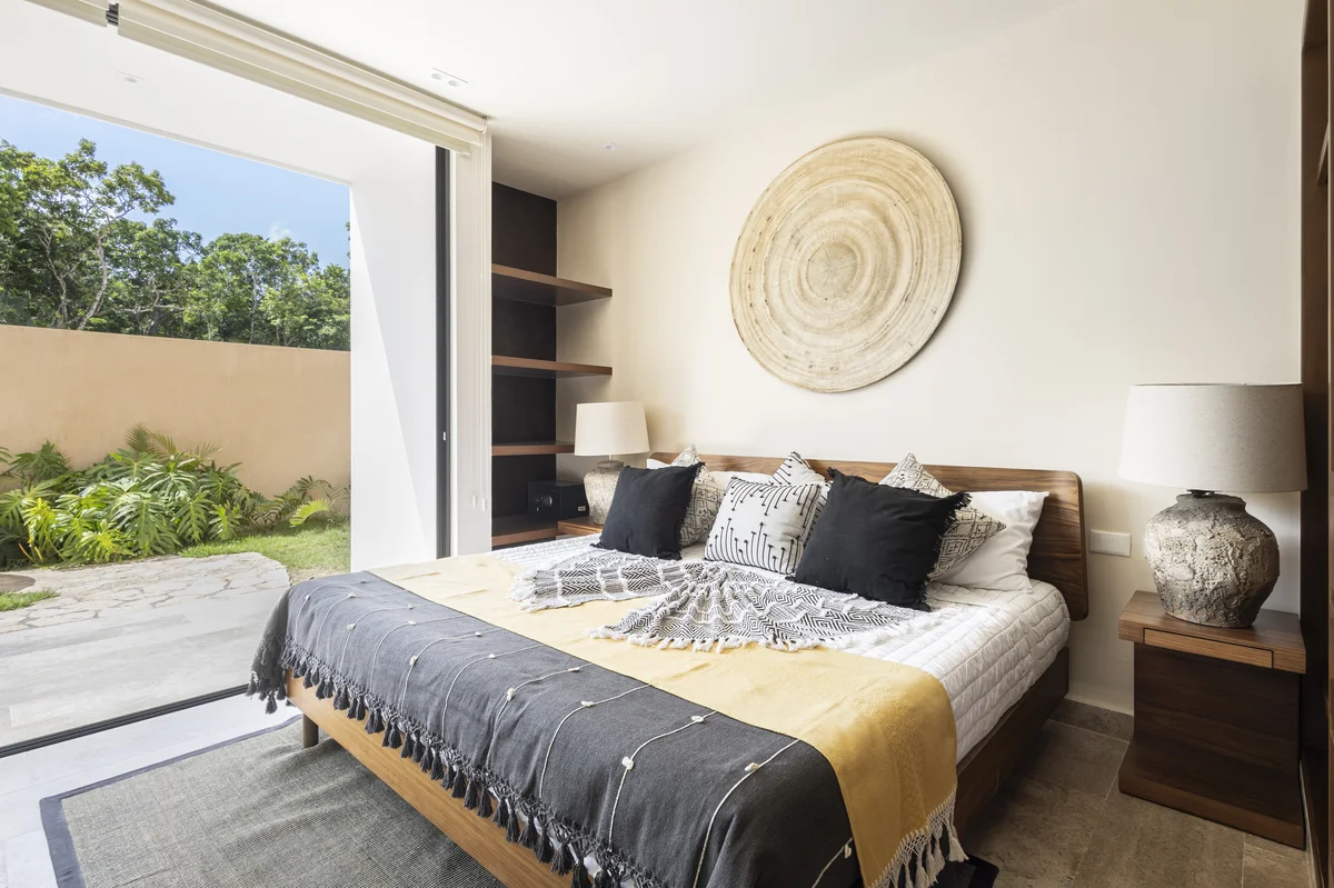 Image of Garden at Peregrina, featuring Modern Bedroom, Private Garden.