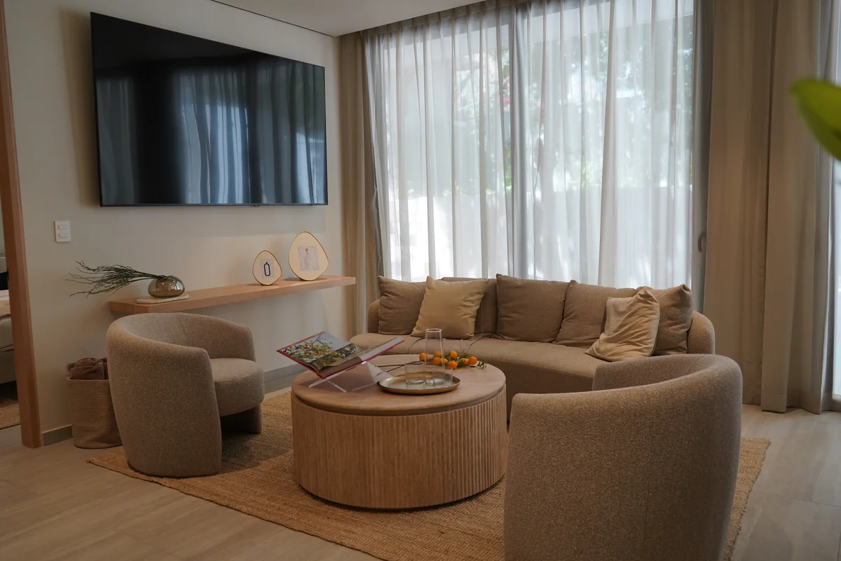 Image of Lounge at Atzaro Residences, featuring Modern Living Space, Contemporary Interior.