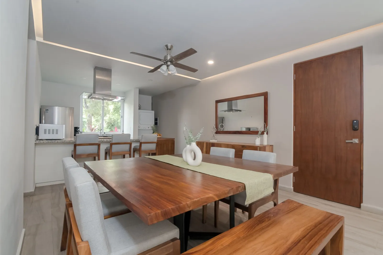 Additional property gallery image