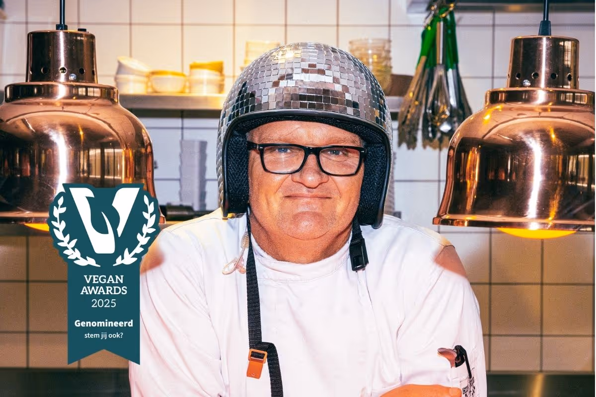 Chef van De Groene Afslag in de keuken