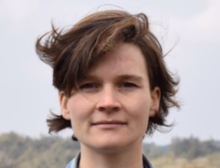 Fotoportret van Charlotte Kobus, gastdocent van De Groene Afslag school.