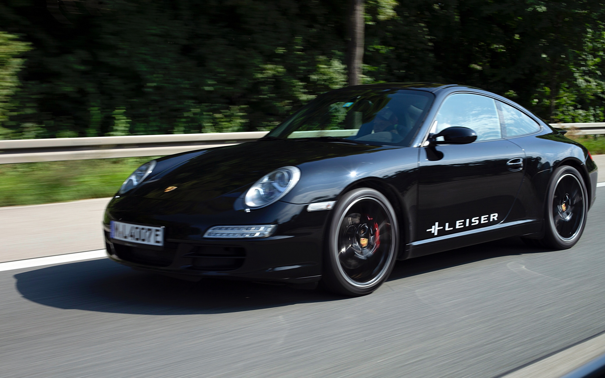 ELECTRIFIED SPORTSCAR