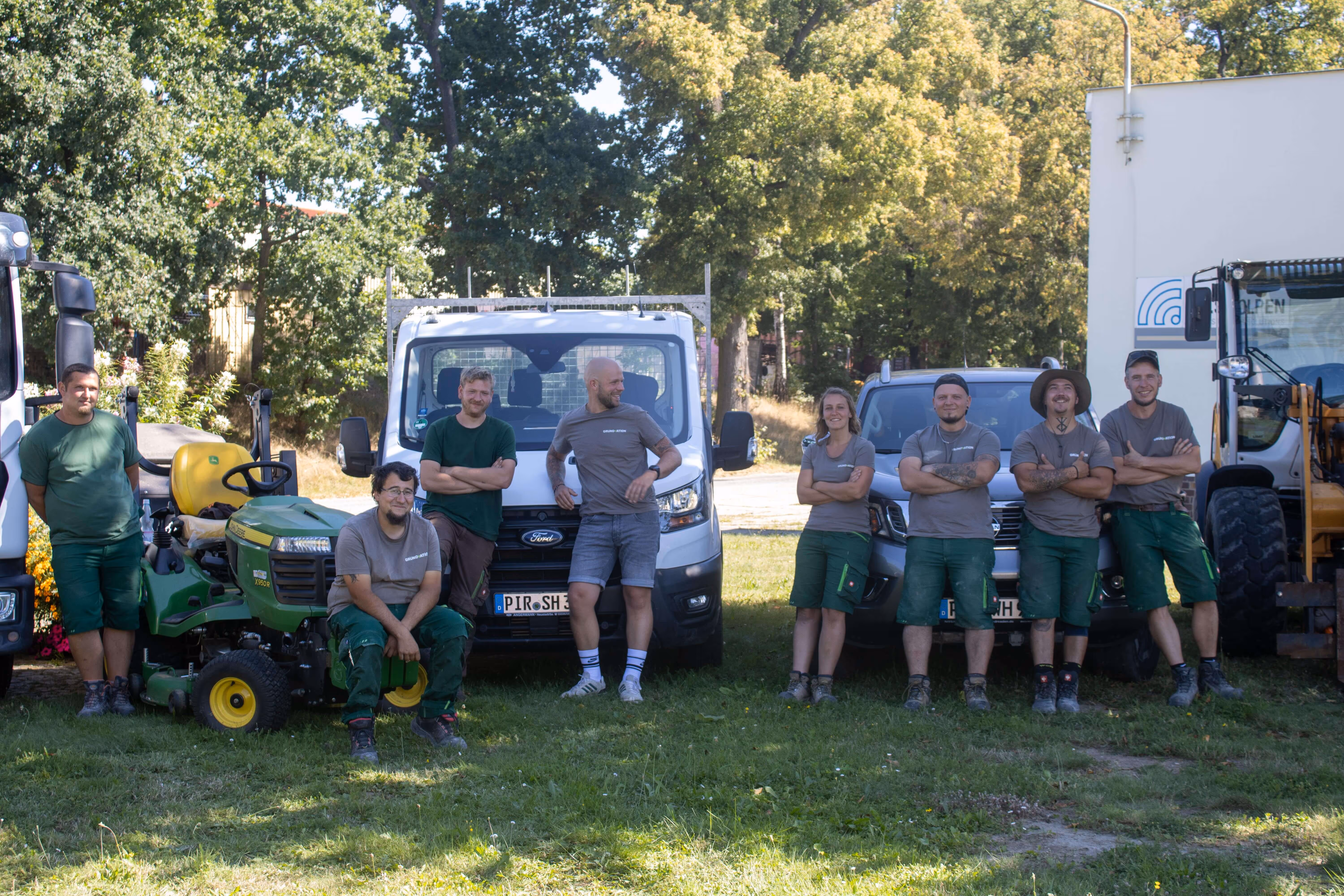Das Team auf der Baustelle.