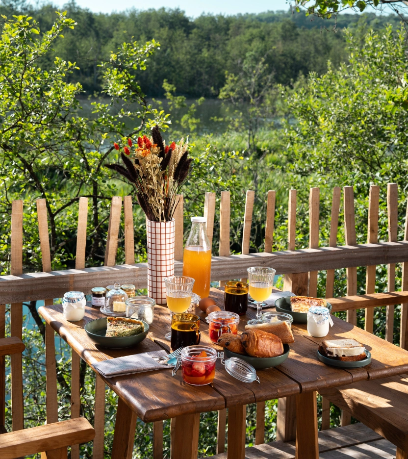 Paniers gourmands locaux - Coucoo Cabanes - Cabanes de l'Orvanne