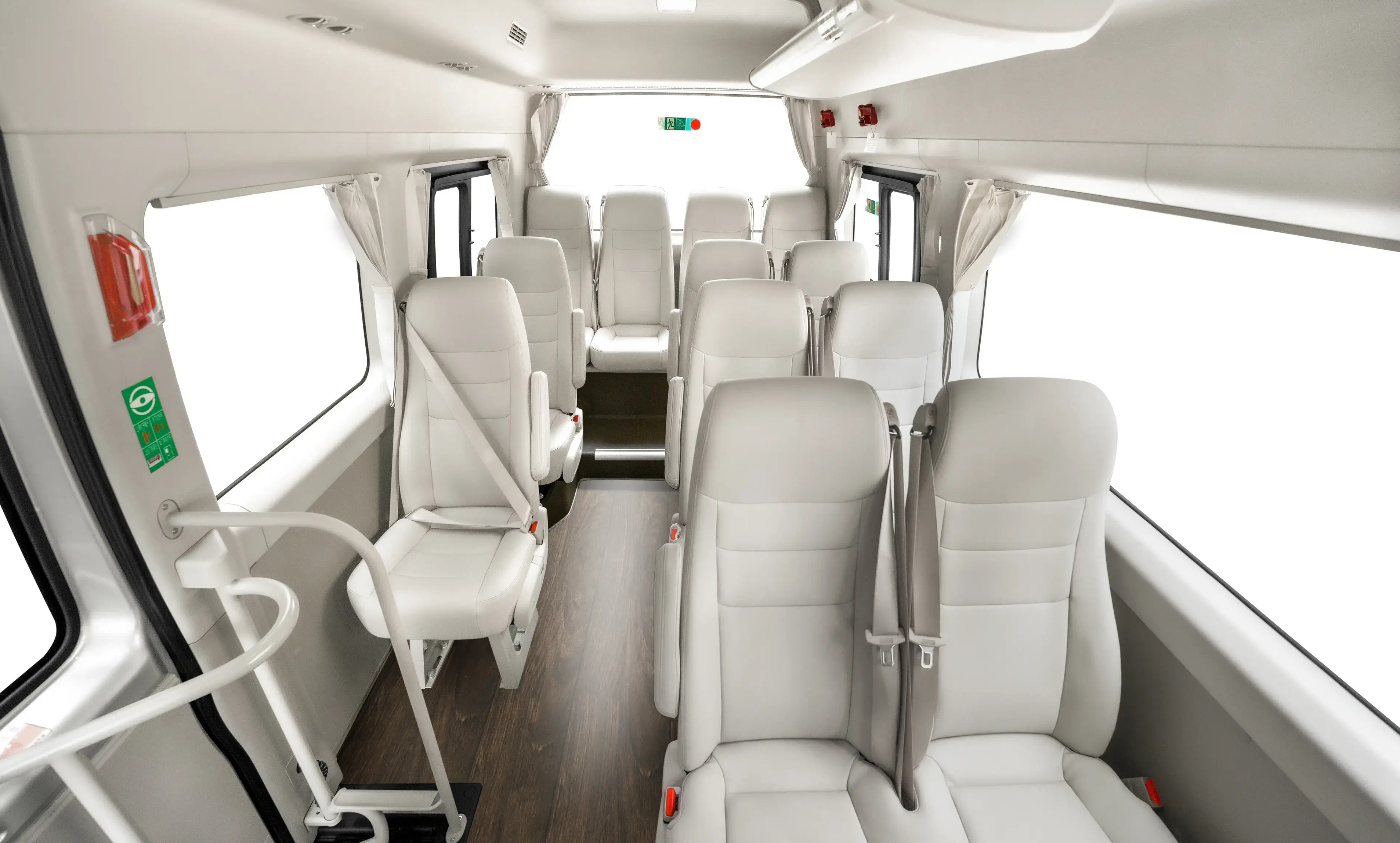 Asientos ergonómicas con acabados de calidad, pensados para ofrecer comodidad en cada trayecto.