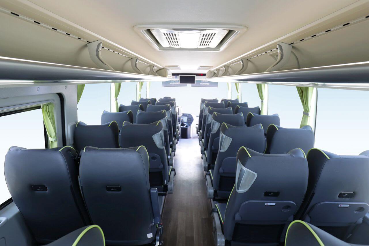 Distribución espaciosa y ambiente diseñado para viajes cómodos.