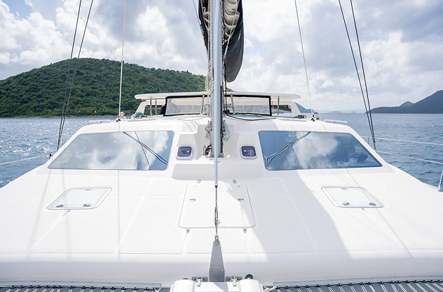 Voyage 480 exterior deck