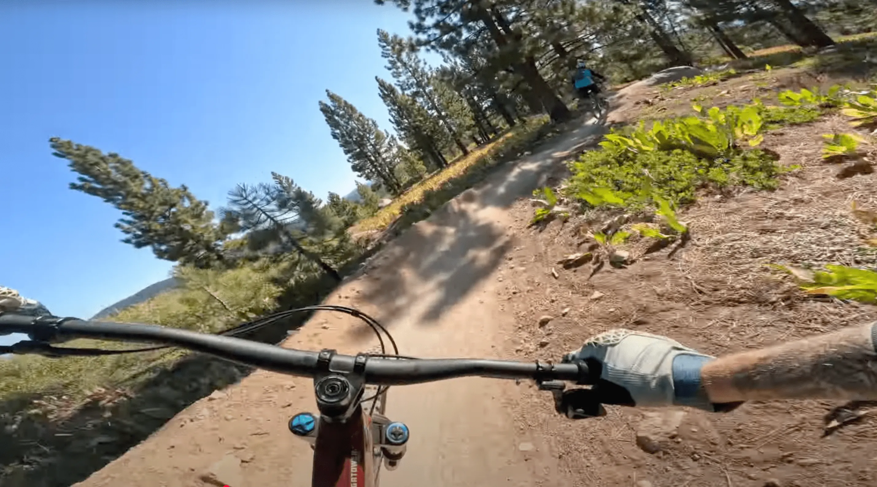 Top to Bottom on Flying Squirrel Flow Trail | Truckee, CA