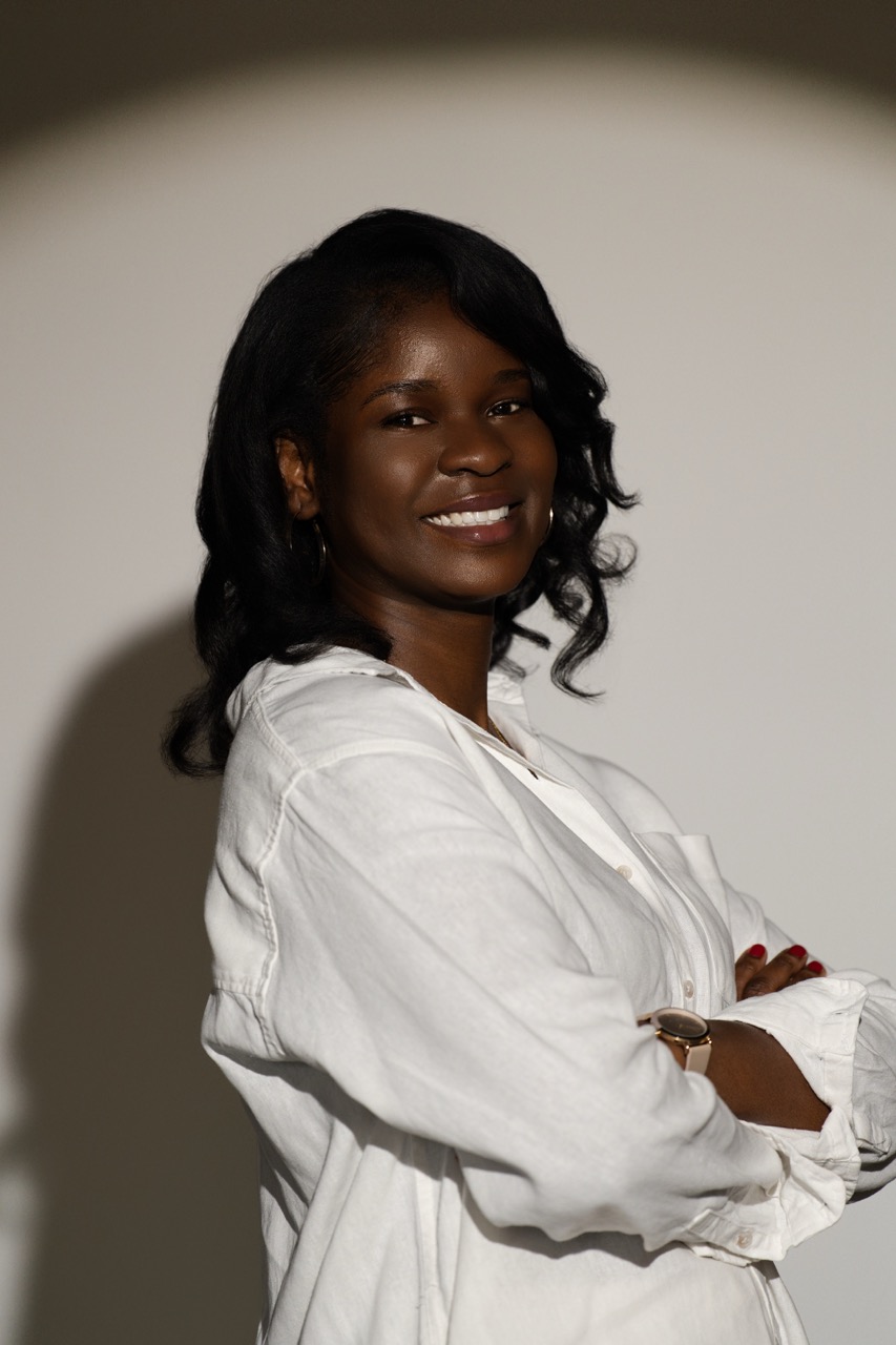 image of customer service area (for a trucking company)