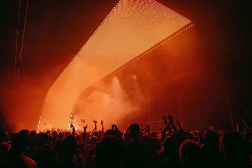 Transparent-led-panel-Nechto