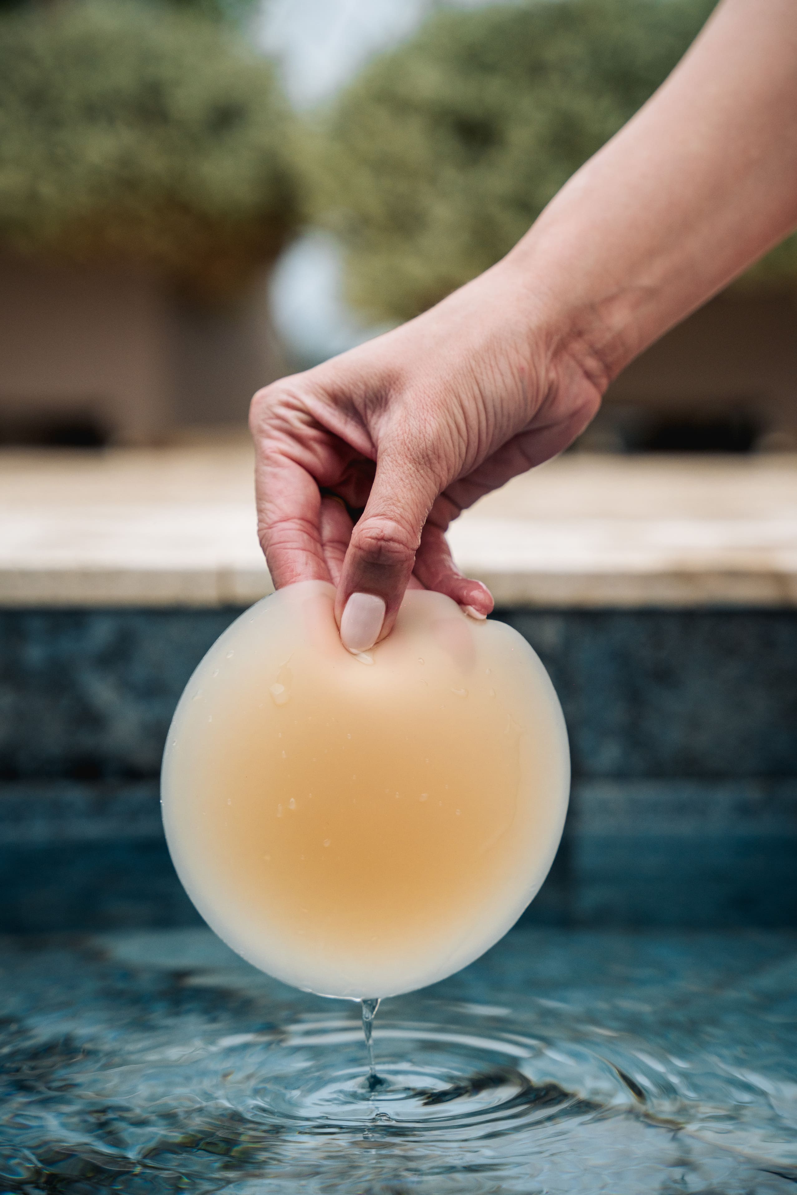 Zaštita za bradavicu - silikon 12cm u vodi