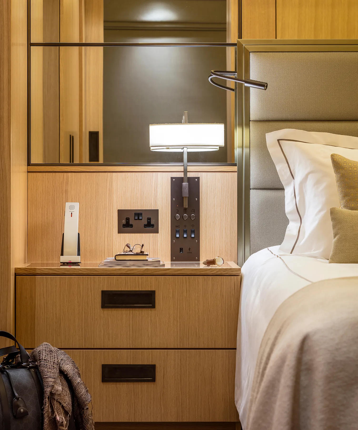 Royal Lancaster London Bedside