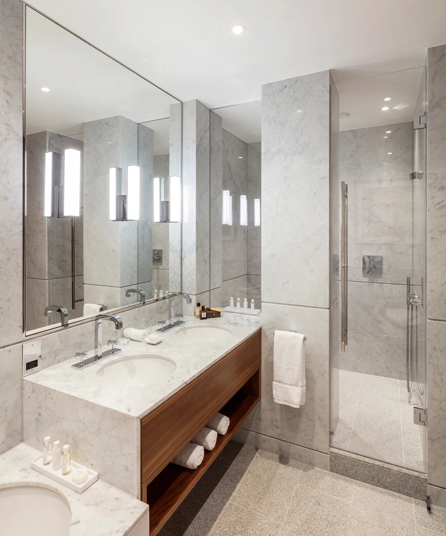 Royal Lancaster London Bathroom 2