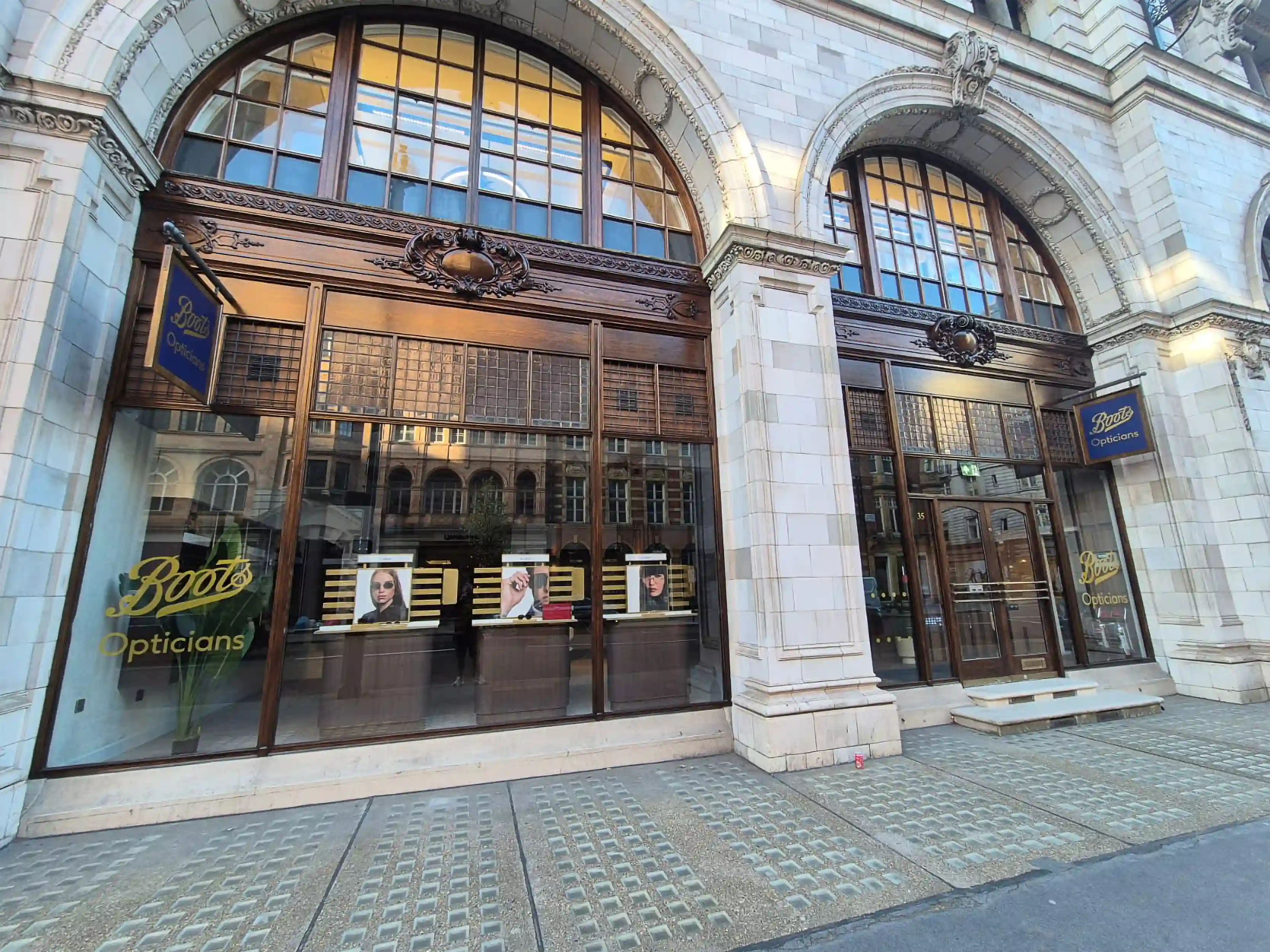 Boots Opticians Wigmore Street Exterior