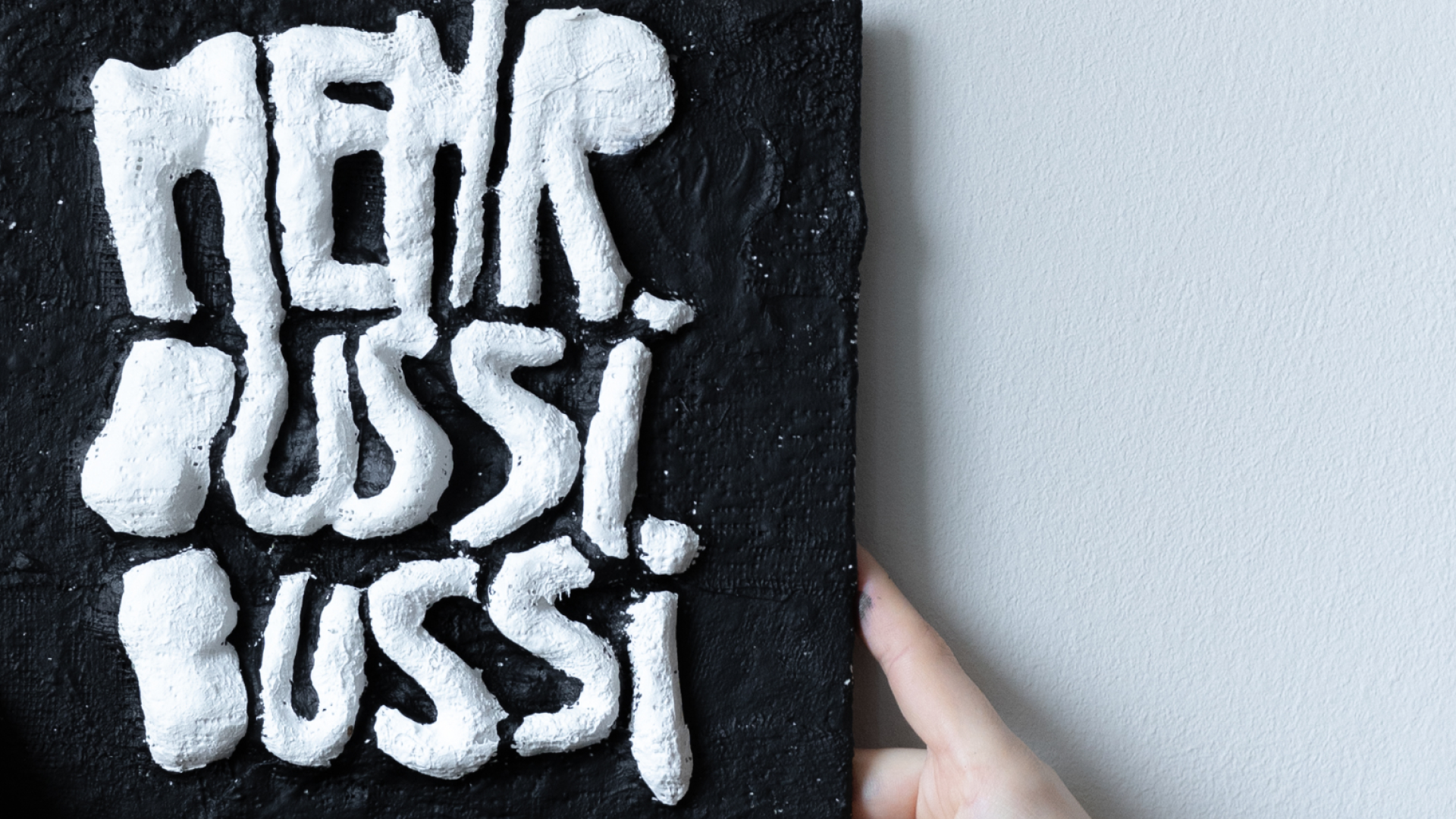 Mehr Bussi Bussi Skulptur