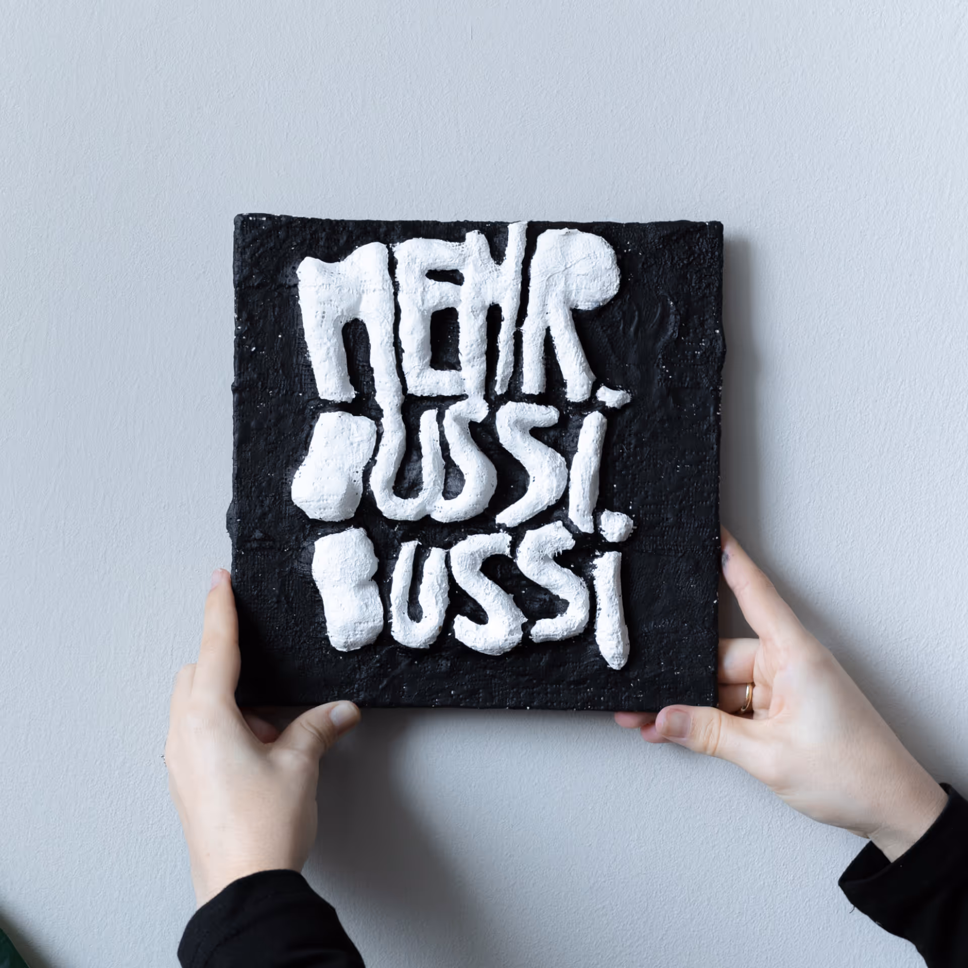 Mehr Bussi Bussi Skulptur
