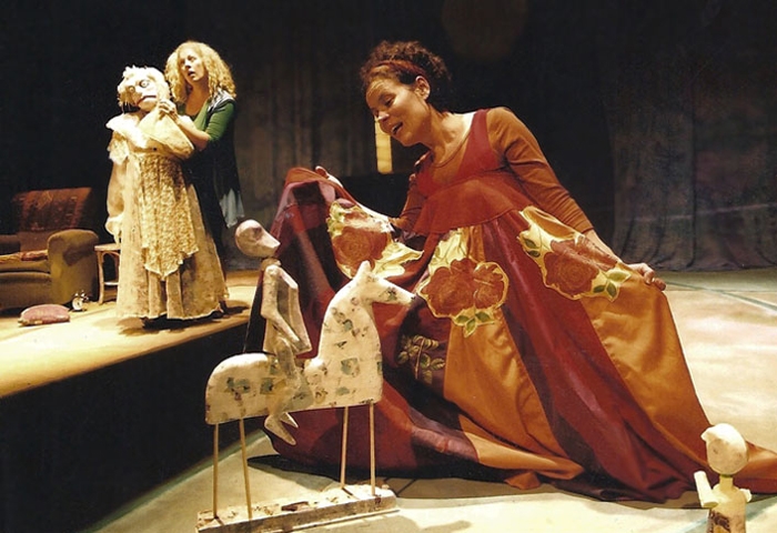 Teatro Munganga: “You Can’t Change the Whole World, But You Can Change Small Worlds”