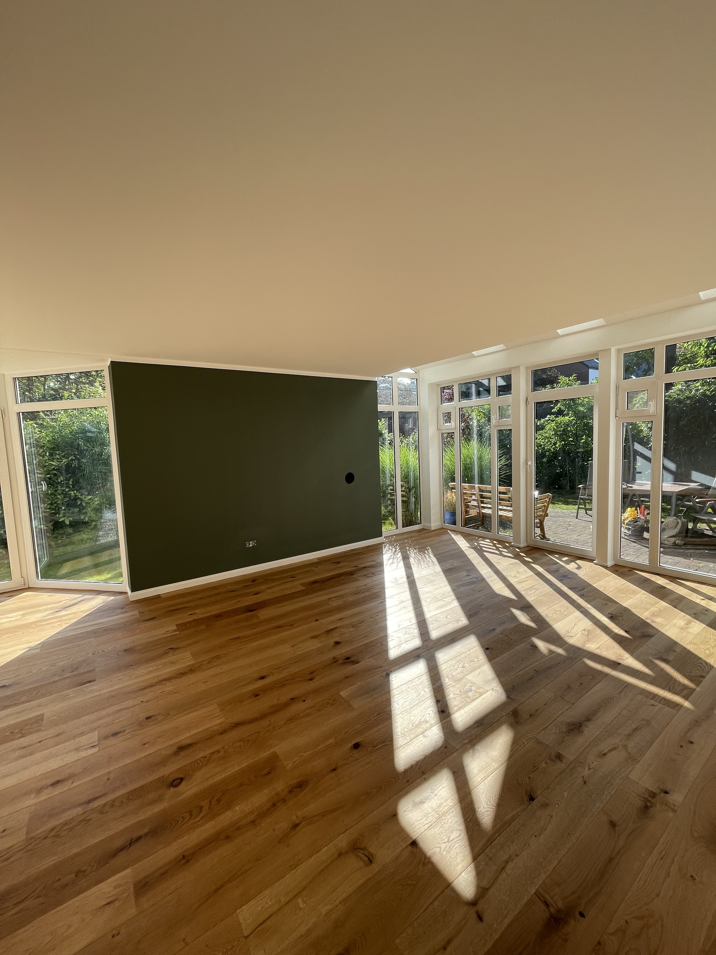 Neu verlegter Parkettboden Bodenleger Parkettleger Hamburg