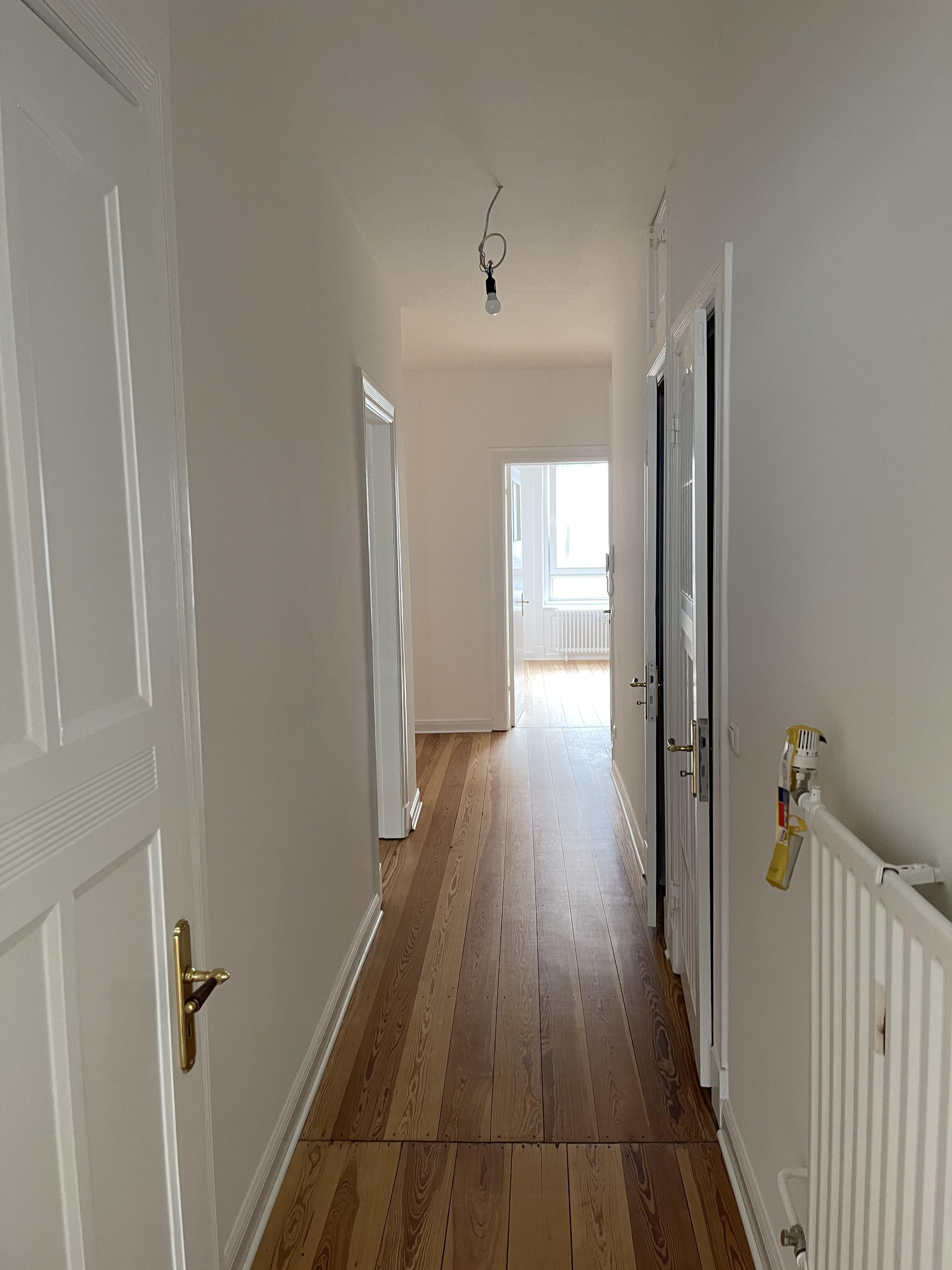 Neu verlegter Parkettboden Bodenleger Parkettleger Hamburg