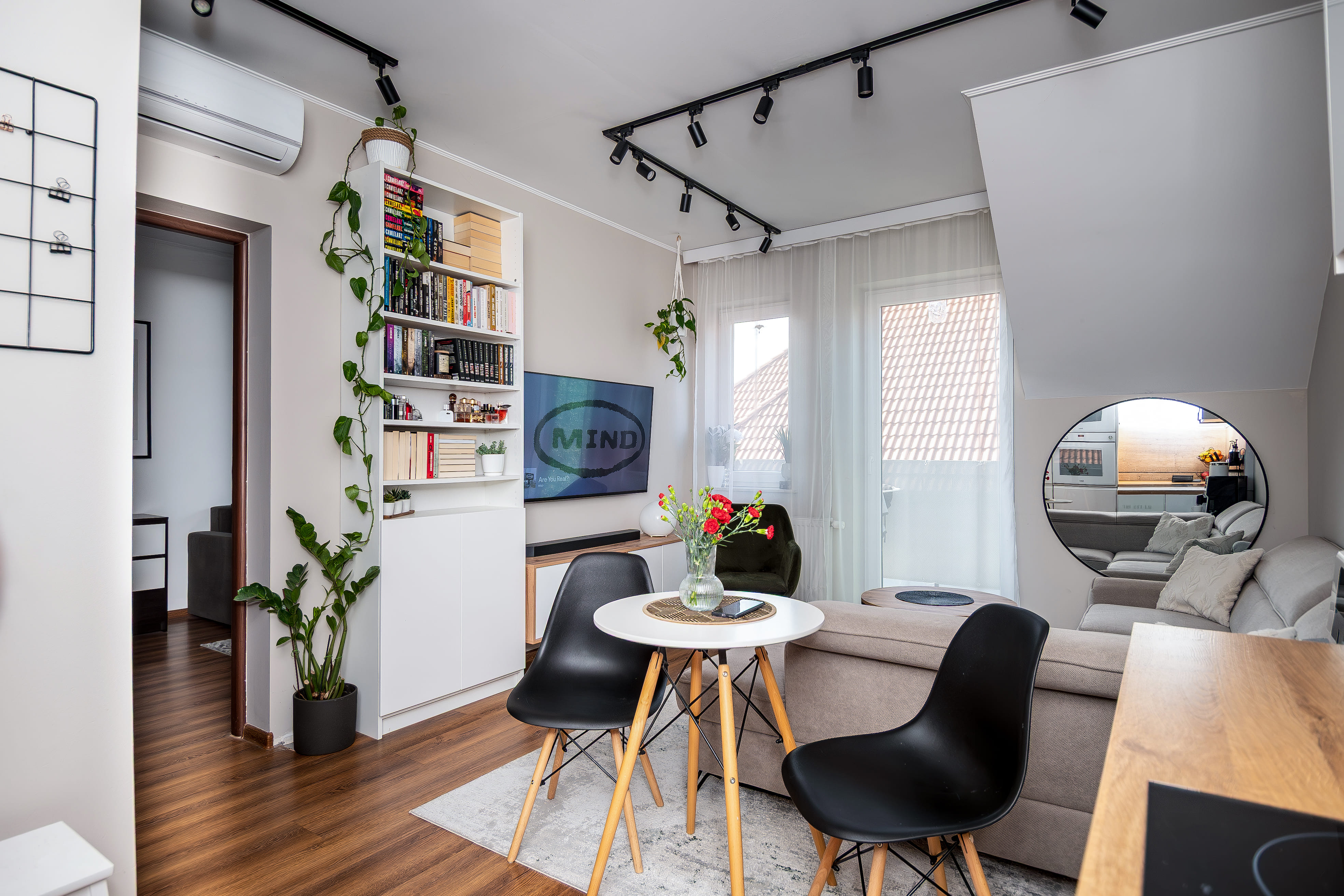 Bezczynszowe, 3‑pokojowe mieszkanie 47 m² z poddaszem