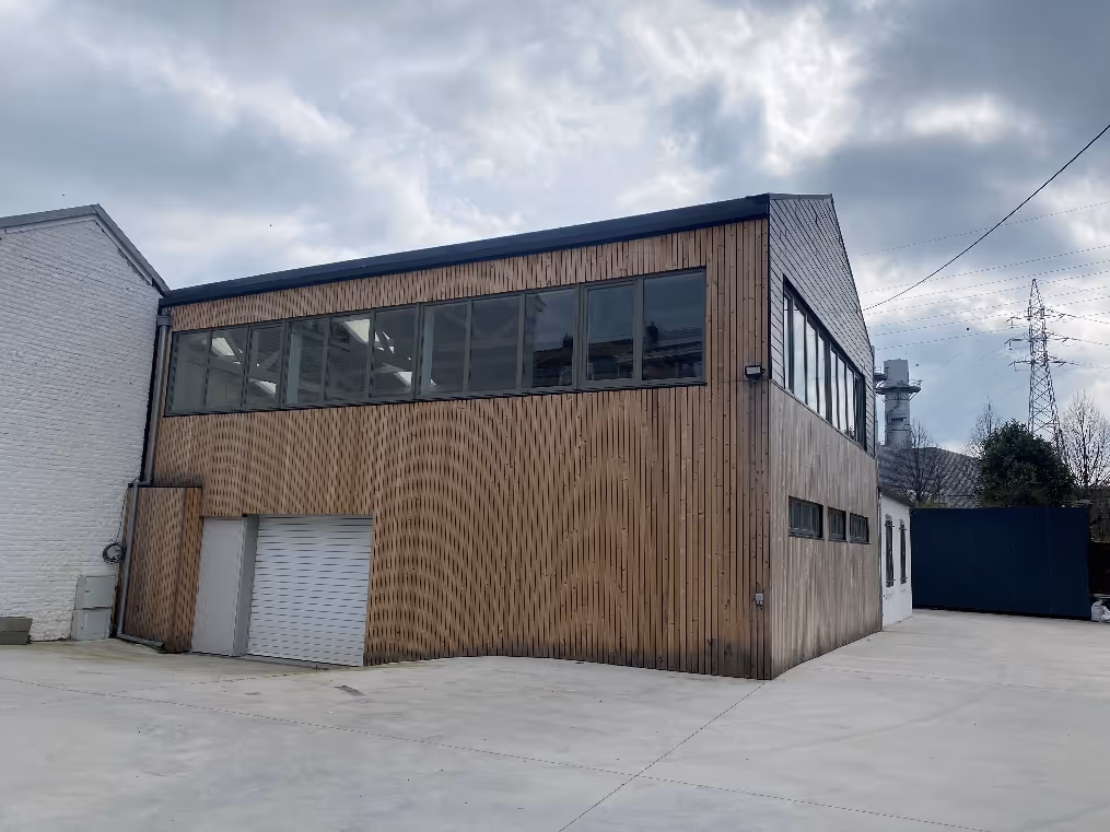 Un bâtiment en bois réalisé par Sodry.