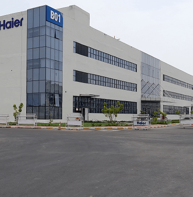 Pre-engineered steel building construction by Phenix