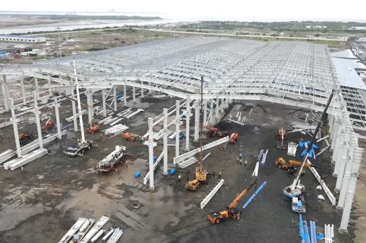 Custom steel frame building design by PEB manufacturing companies in India.