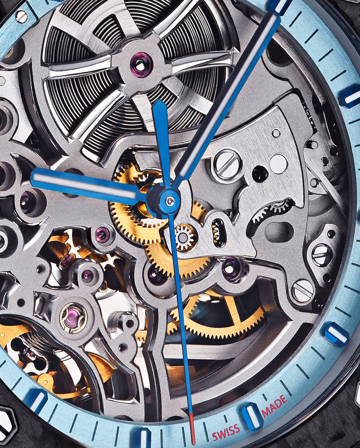 Aiguilles de la montre Cyano - Design et finitions
