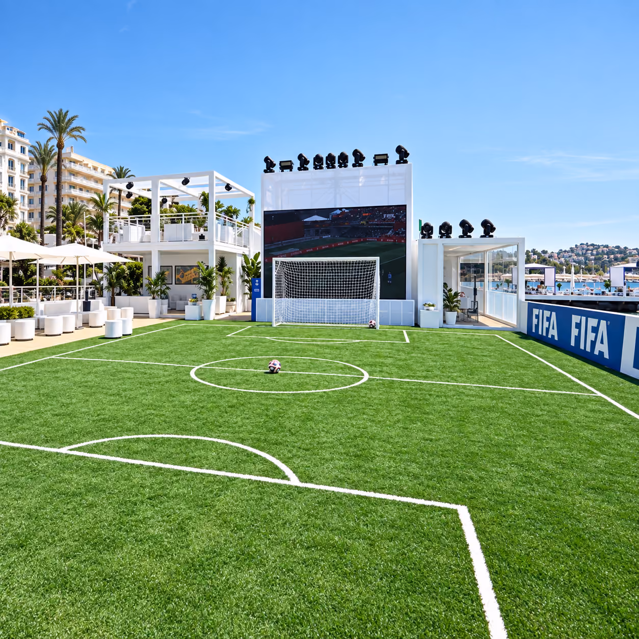Plage du Martinez - FIFA aux Cannes Lions