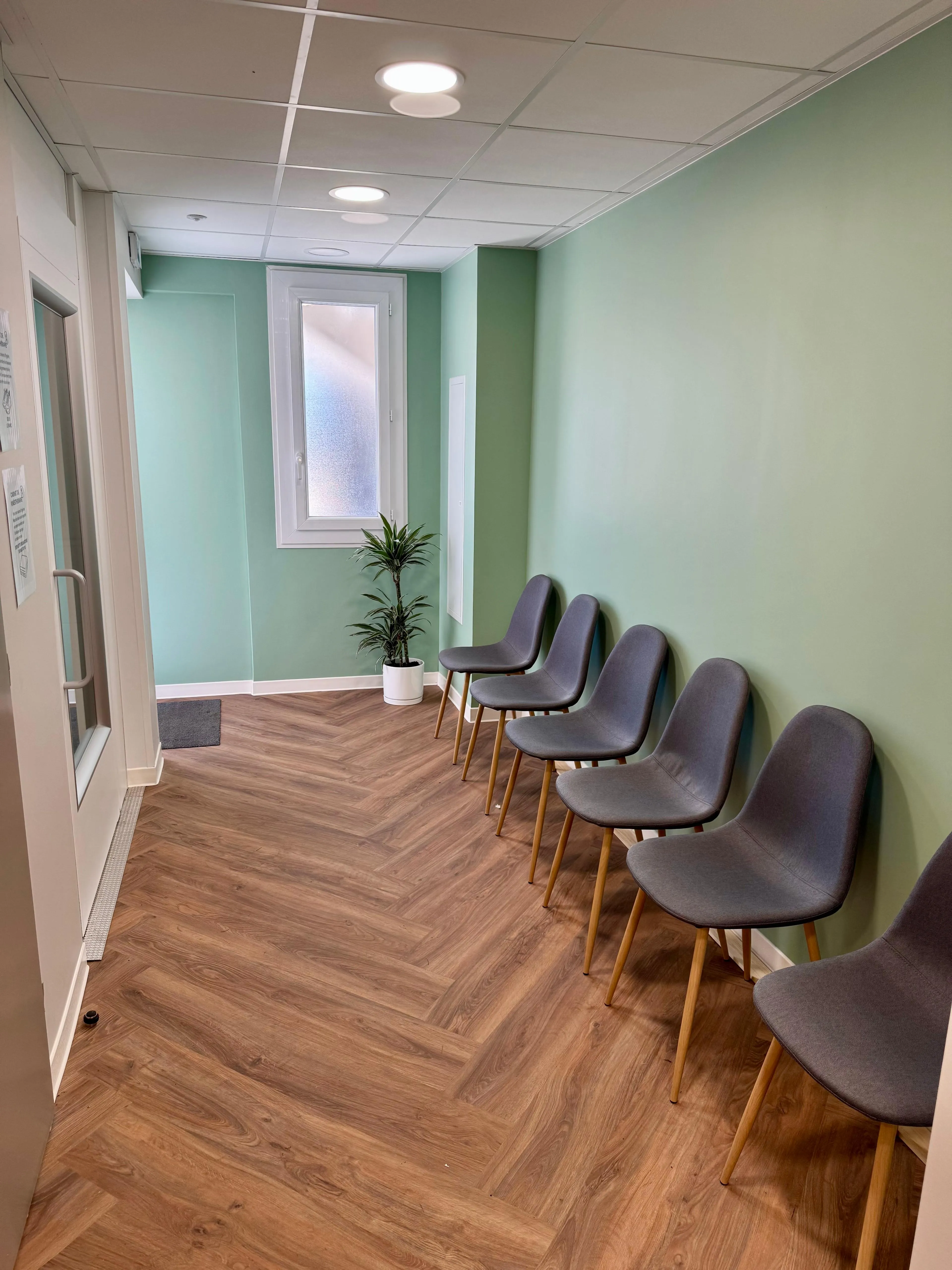 Salle d'attente CRFKS Kiné montpellier