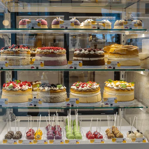 TOKYO CHEESECAKE BAKERY