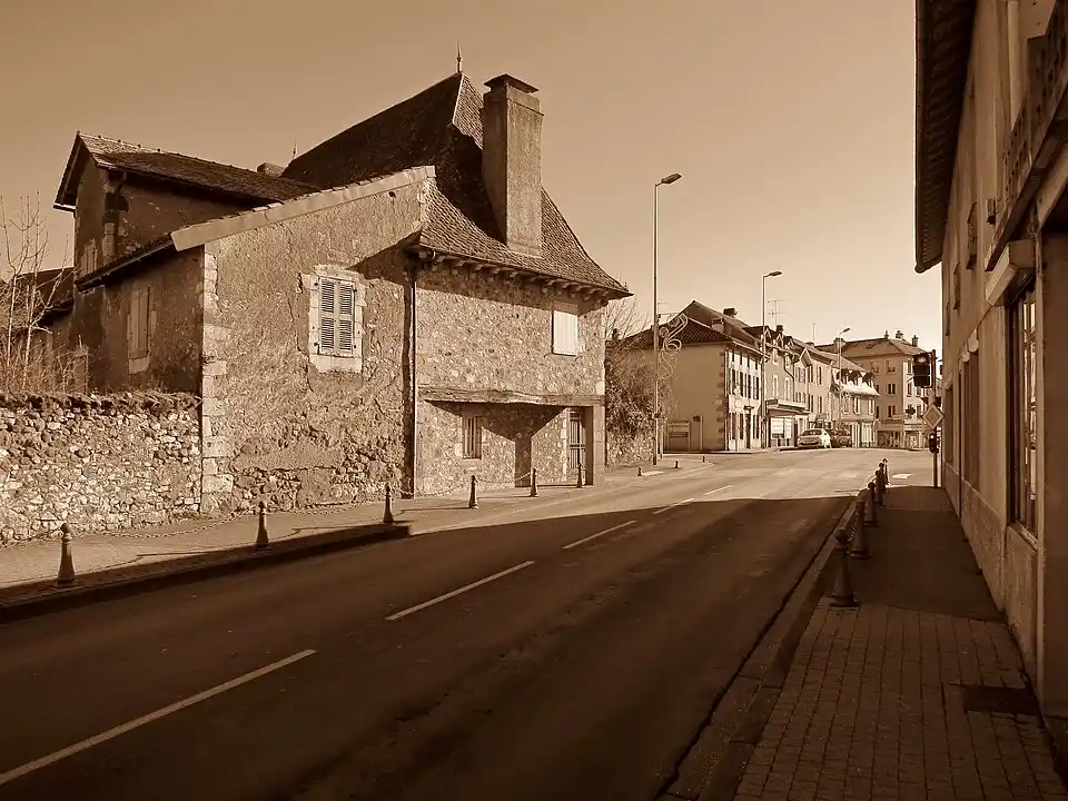 image ville Arpajon-sur-Cère